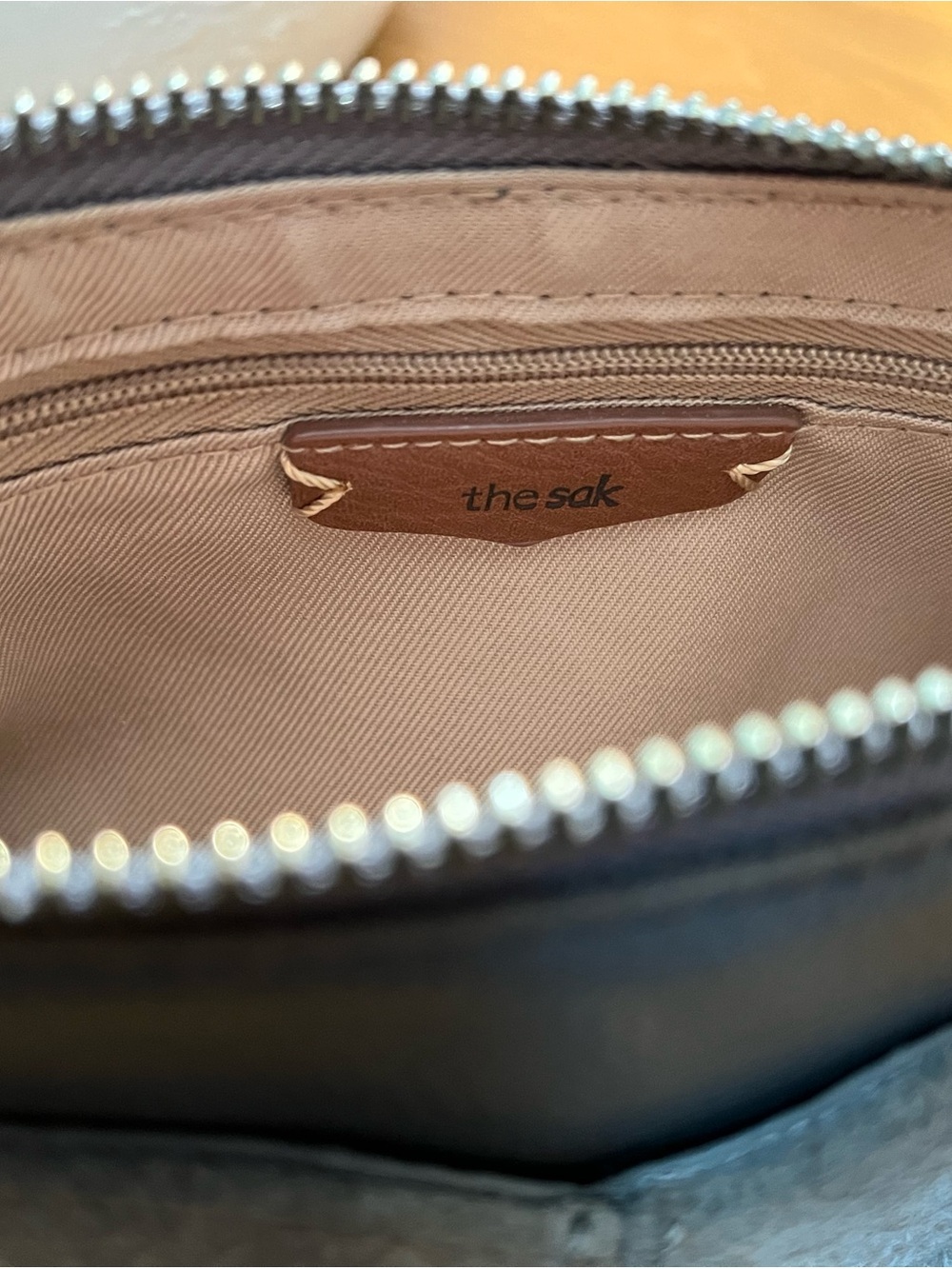 The Sak Charcoal Gray Crossbody Bag with Subtle Croc Texture NWOT - Picture 5 of 9